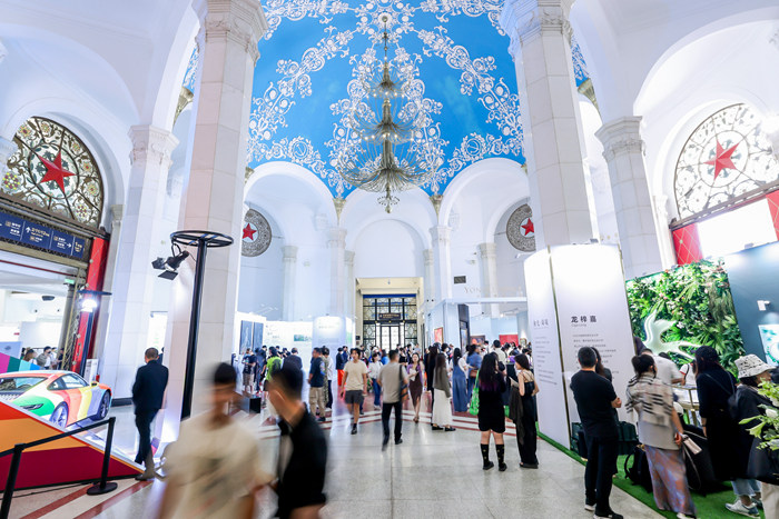 图集 | 艺览北京，从新出发：54家中外画廊共聚北京展览馆