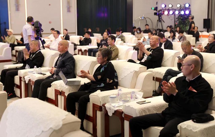 从庐山出发，面向二十一世纪艺术的未来——众专家聚九江，热议“庐山画派”