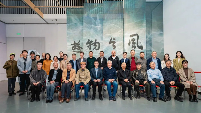 黄浩立——游世：一种当代青年艺术的深观远照