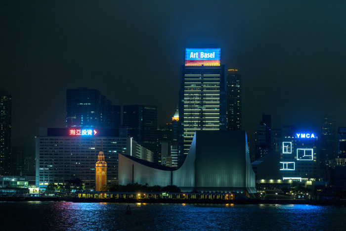 对话巴塞尔艺术展香港展会总监乐思洋：把艺术带到生活本身，构建多元文化交汇之地