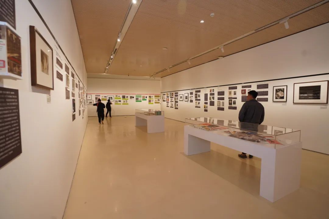 摄影的艺术｜摄影小史：菲利普斯赠书摄影文献展如期开幕