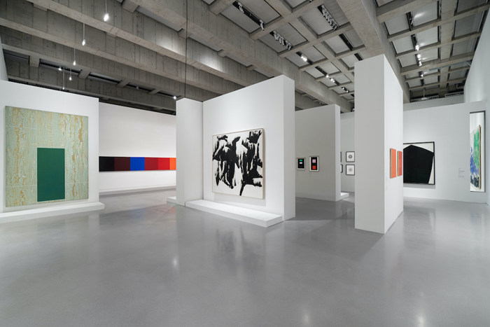 向女性提问——《她们与抽象》艺术大展