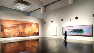 风格是投在地上的影子，我只管走路——八旬闫振铎的“无界”生涯